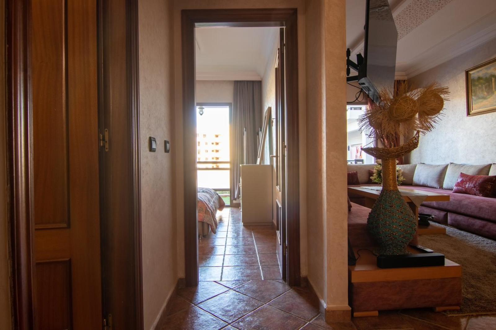 Prime Apt Near Beach With Pool, Amenities, Activities Deals 阿加迪尔 外观 照片