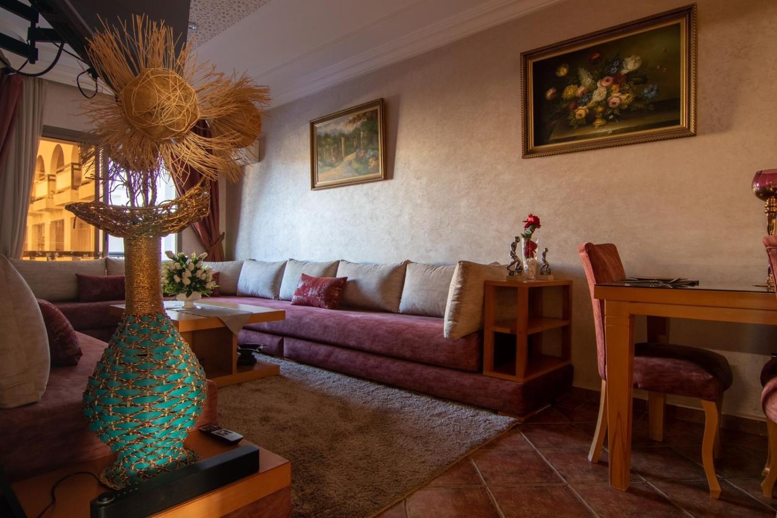 Prime Apt Near Beach With Pool, Amenities, Activities Deals 阿加迪尔 外观 照片