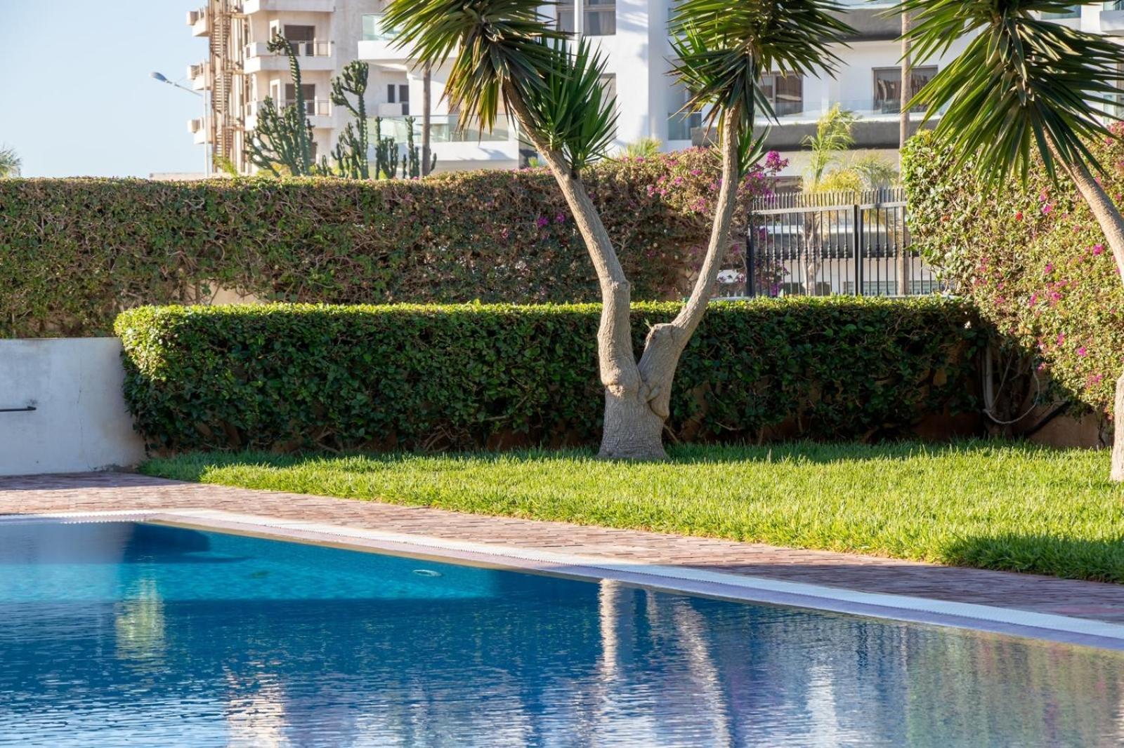 Prime Apt Near Beach With Pool, Amenities, Activities Deals 阿加迪尔 外观 照片