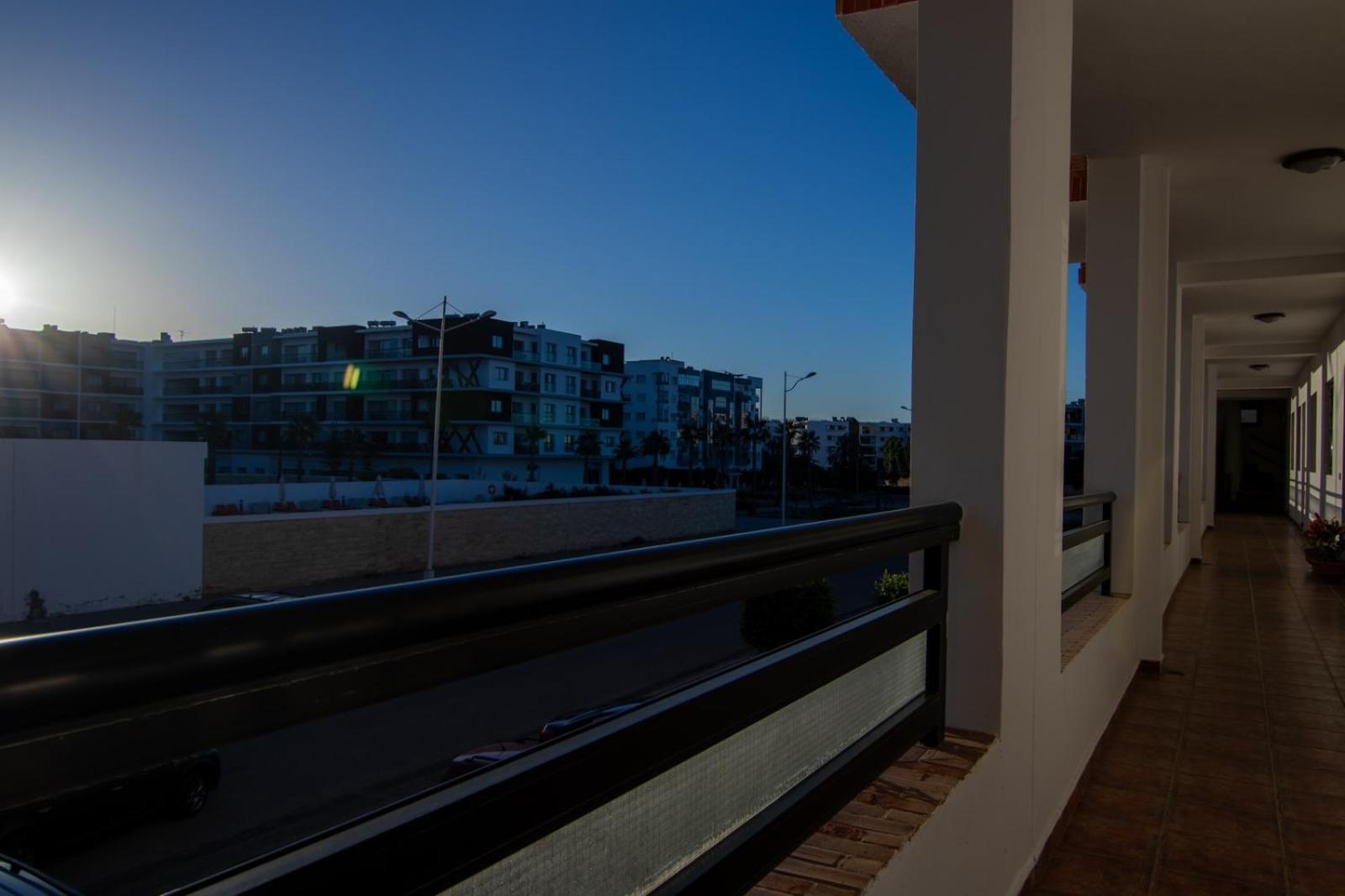 Prime Apt Near Beach With Pool, Amenities, Activities Deals 阿加迪尔 外观 照片