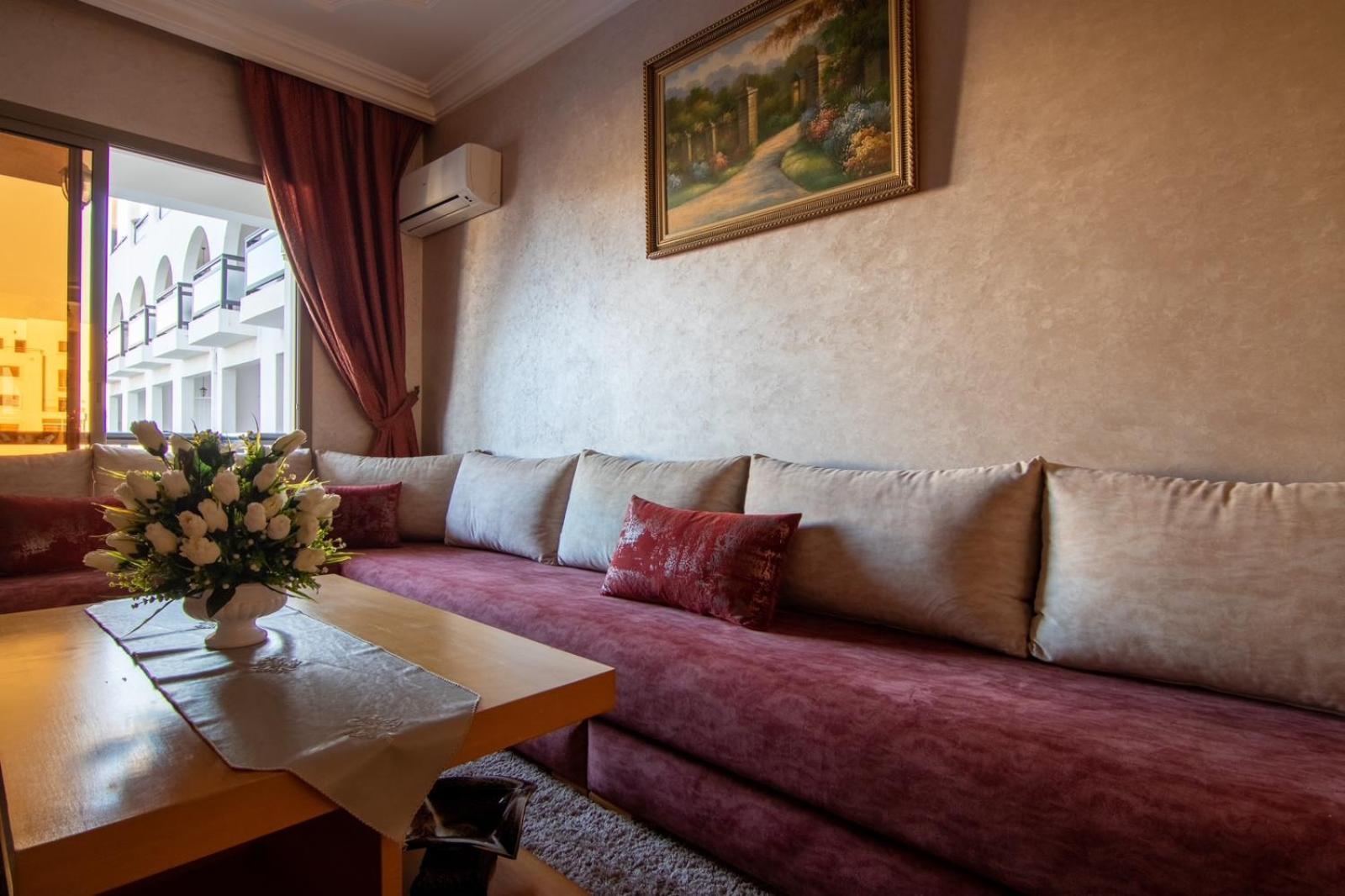 Prime Apt Near Beach With Pool, Amenities, Activities Deals 阿加迪尔 外观 照片