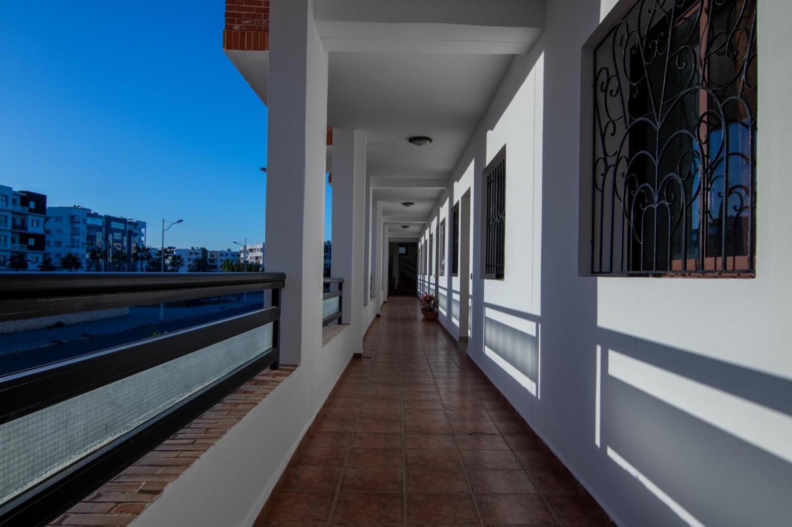 Prime Apt Near Beach With Pool, Amenities, Activities Deals 阿加迪尔 外观 照片
