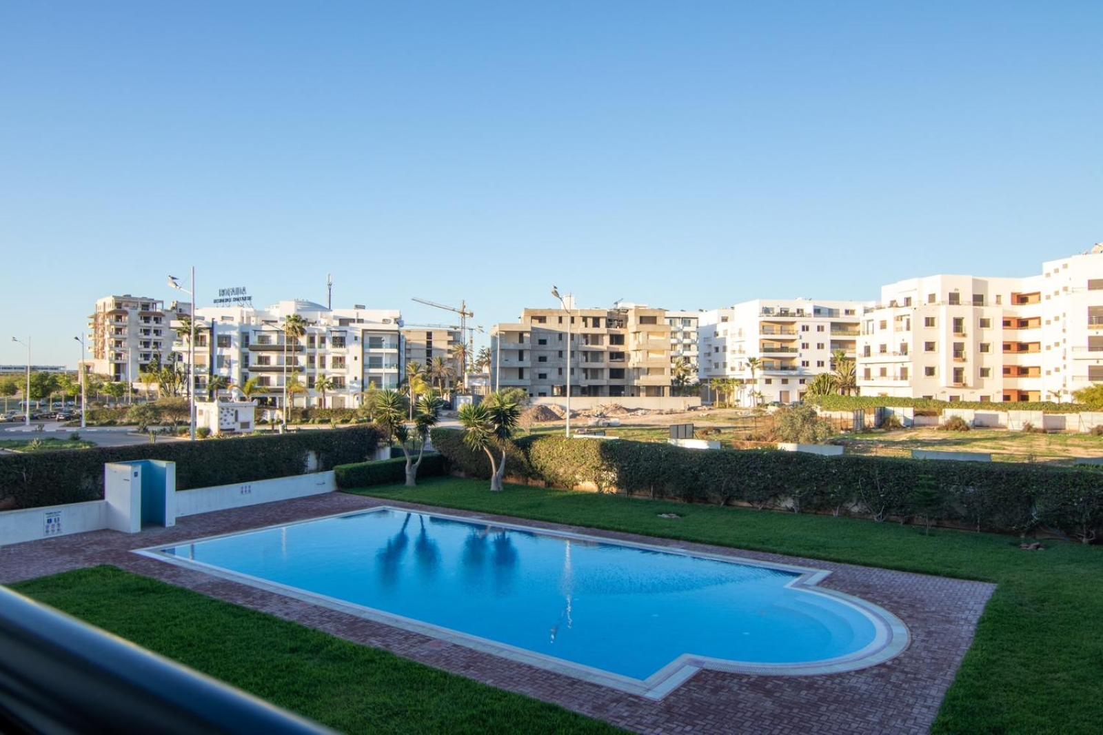 Prime Apt Near Beach With Pool, Amenities, Activities Deals 阿加迪尔 外观 照片